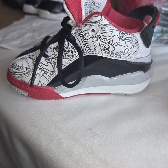 Jordan - Picture 5 of 7